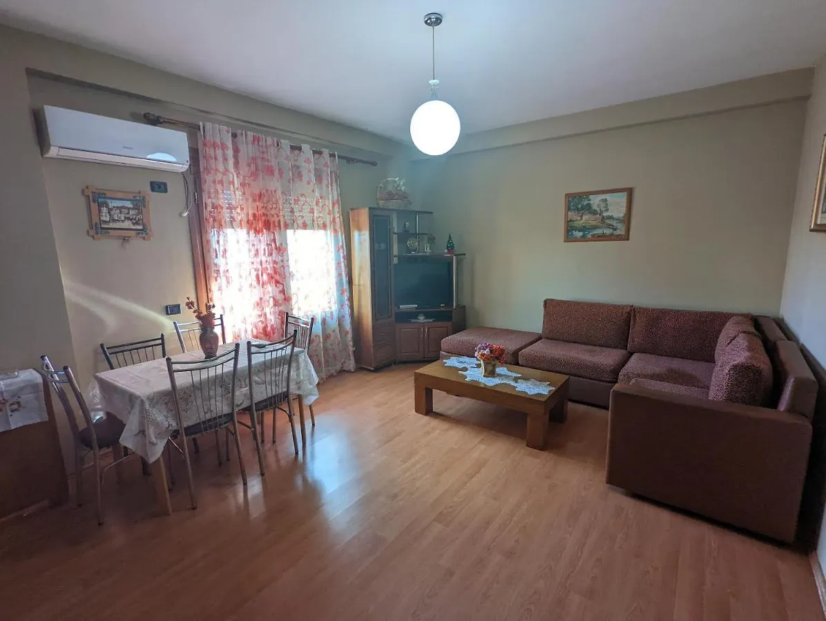Noel'S Home Shkoder Albania